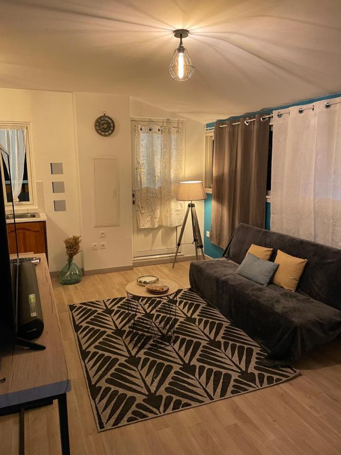 Appartement Les Cles Du Bonheur, Entre Mer & Montagne à Trois Bassins Extérieur photo